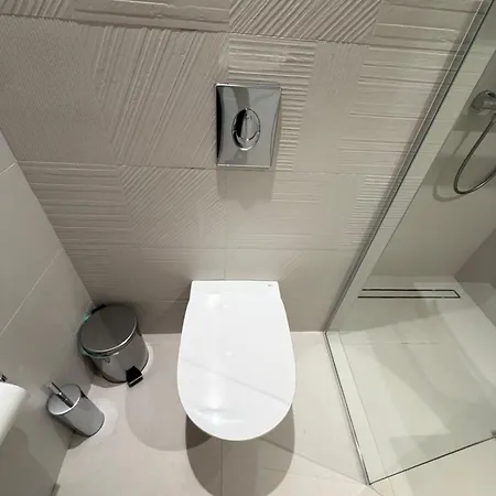 Apartment Messina Cosy Near Metro Working Desk W Wifi Sofia