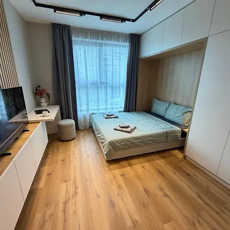 Apartment Messina Cosy Near Metro Working Desk W Wifi Sofia