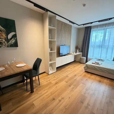 Apartment Messina Cosy Near Metro Working Desk W Wifi *